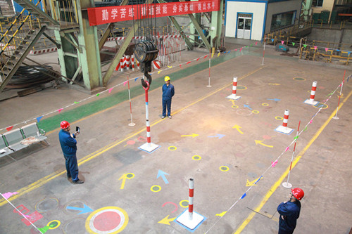 天車運行專業_副本.jpg