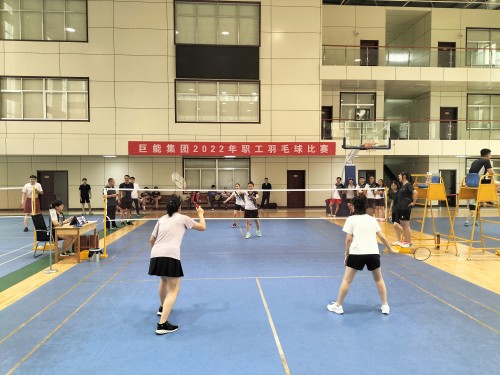 集團公司羽毛球比賽_副本.jpg